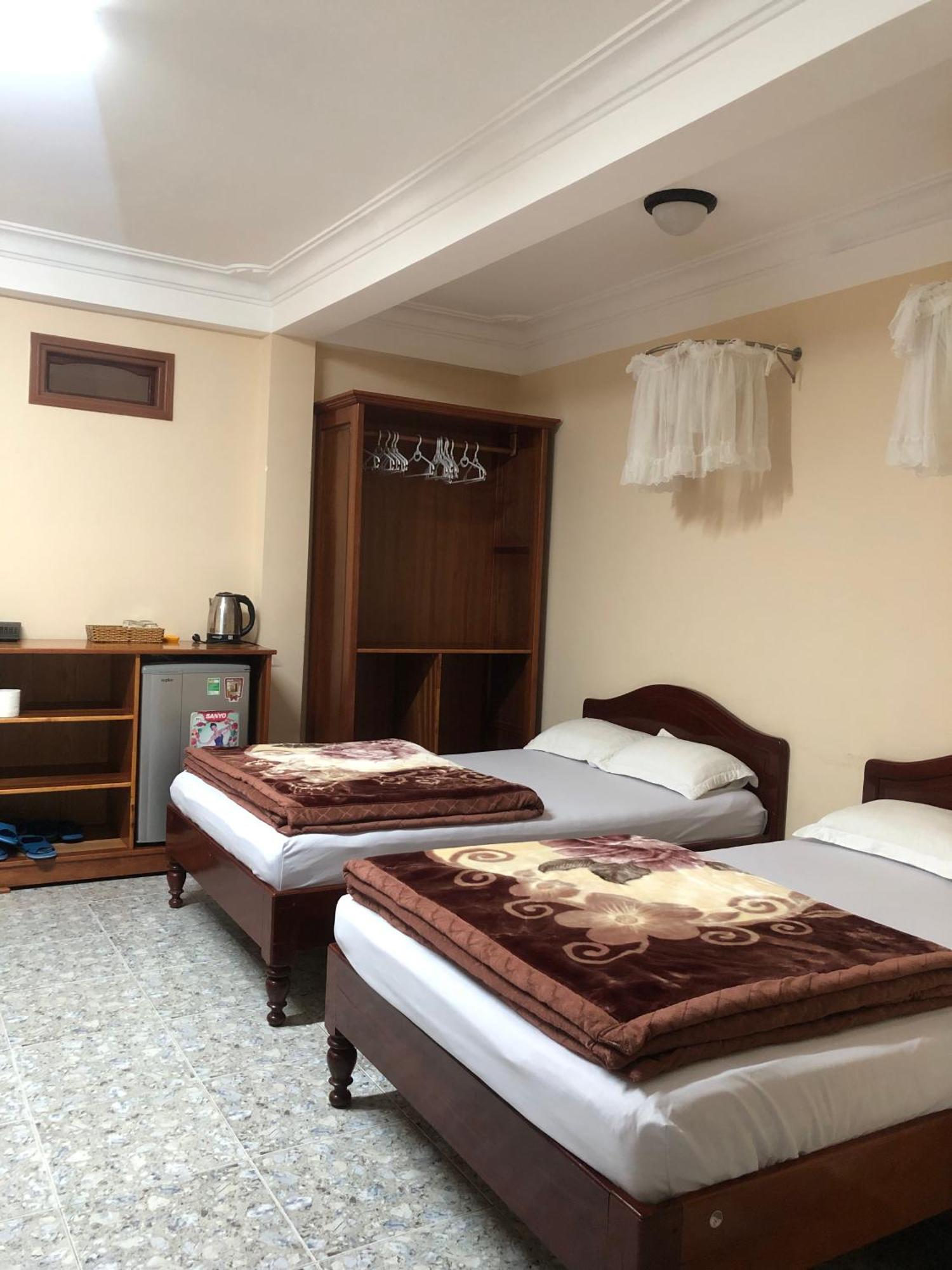 Nhat Quynh Hotel Да Лат Екстериор снимка